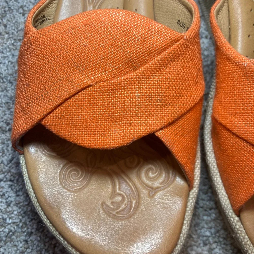 Born‎ Womens W21071 Orange Fabric Crisscross Wedge Sandals Size 8/39 Handcrafted